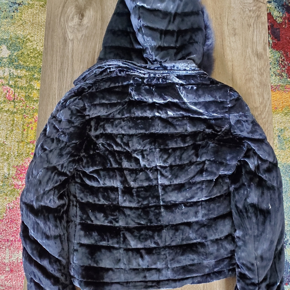 Winter jacket - Picture 4 of 7